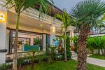 BAN17406: Exclusive Design Comfortable Family Villas on Bang Tao Beach. Thumbnail #18