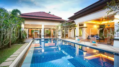 BAN17409: Luxury designed villa in secured complex few minuts from BangTao beach. Photo #17