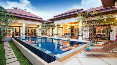 BAN17409: Luxury designed villa in secured complex few minuts from BangTao beach. Photo #48