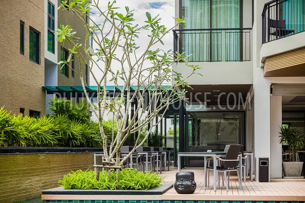 PAT17434: One Bedroom Apartment Next Door to Patong Beach. Photo #8