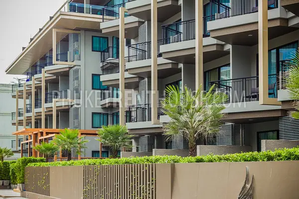 PAT17434: One Bedroom Apartment Next Door to Patong Beach. Photo #9