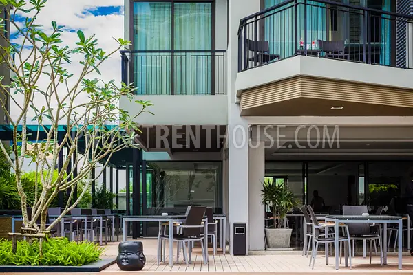PAT17434: One Bedroom Apartment Next Door to Patong Beach. Photo #10