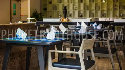 PAT17434: One Bedroom Apartment Next Door to Patong Beach. Photo #11