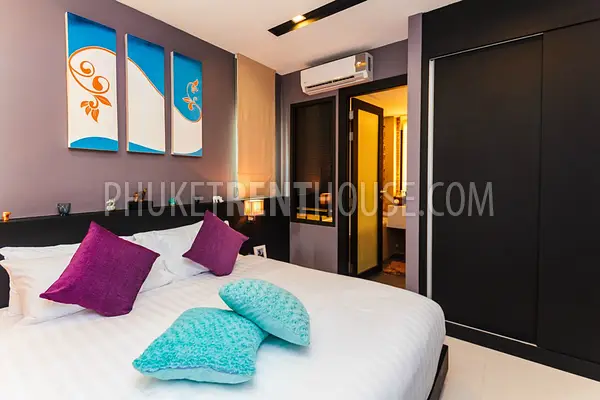 PAT17434: One Bedroom Apartment Next Door to Patong Beach. Photo #26