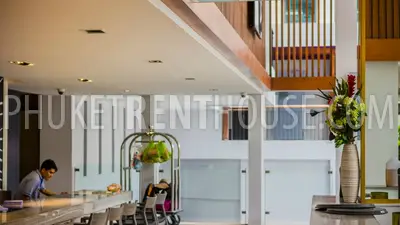 PAT17450: One Bedroom Patong Beachfront Apartments. Photo #13