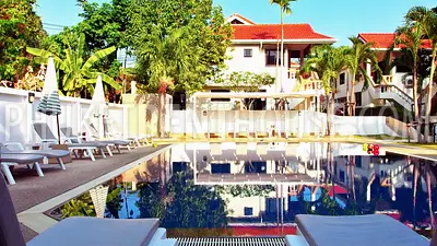 NAI17469: One Bedroom Poolside Apartment Close to Nai Harn Beach. Photo #10