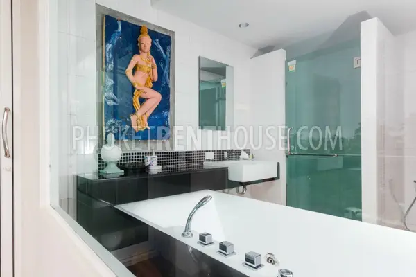 SUR17497: Great Penthouse With En-suite Bathroom & Jacuzzi Close to Surin Beach. 照片 #26