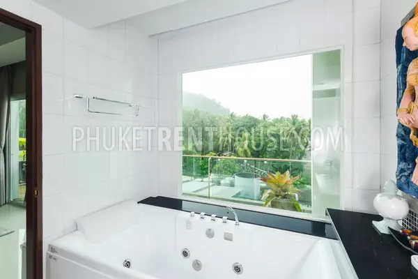 SUR17497: Great Penthouse With En-suite Bathroom & Jacuzzi Close to Surin Beach. 照片 #20