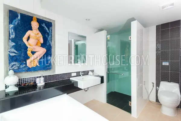 SUR17497: Great Penthouse With En-suite Bathroom & Jacuzzi Close to Surin Beach. 照片 #21