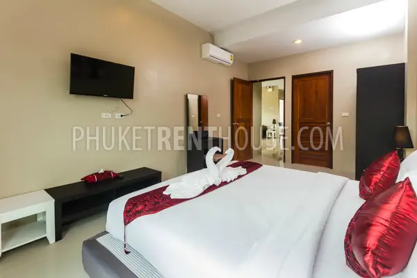 SUR17497: Great Penthouse With En-suite Bathroom & Jacuzzi Close to Surin Beach. 照片 #32