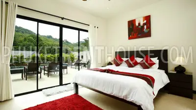 NAI18172: 8 Bedroom Villa with Private Pool near Nai Harn Beach. Photo #27