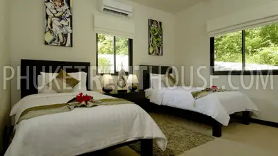 NAI18172: 8 Bedroom Villa with Private Pool near Nai Harn Beach. Photo #32