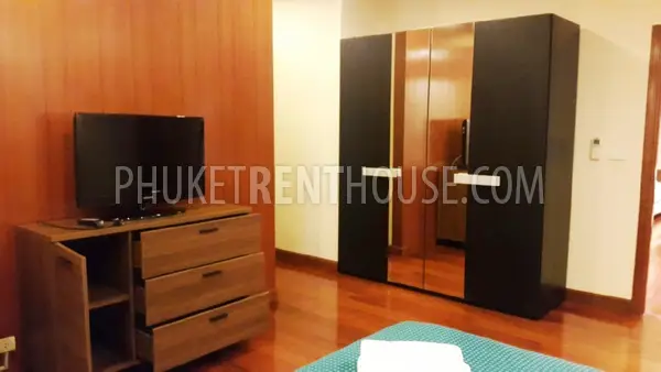 CHA18193: 3 bedrooms with private beach and swimming pool.. Фото #13