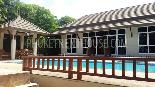 CHA18193: 3 bedrooms with private beach and swimming pool.. Фото #15