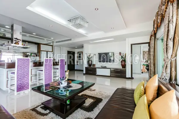 KAT18263: Charming 4 Bedroom Villa with Sea View. Fotoğraf #10