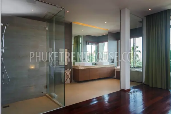 RAW18285: 4 Bedroom Residence Phuket...  A place you can't miss!. Fotoğraf #14
