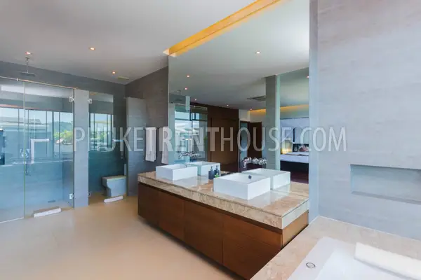 RAW18285: 4 Bedroom Residence Phuket...  A place you can't miss!. Fotoğraf #16