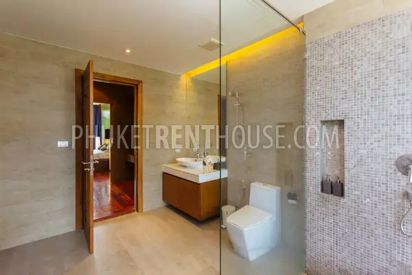 RAW18285: 4 Bedroom Residence Phuket...  A place you can't miss!. Fotoğraf #28