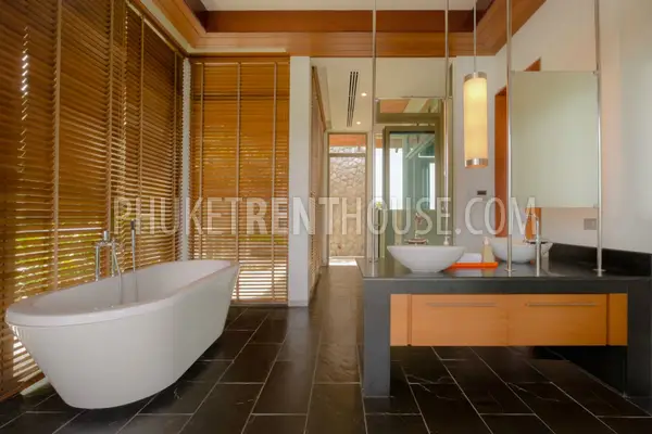 PAT18321: Incredible 9 Bedroom Luxury Villa on a cliff overlooking the sea. Photo #2