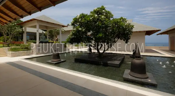 PAT18321: Incredible 9 Bedroom Luxury Villa on a cliff overlooking the sea. Photo #25
