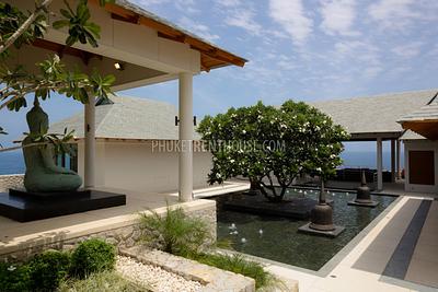 PAT18321: Incredible 9 Bedroom Luxury Villa on a cliff overlooking the sea. Photo #36