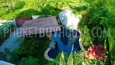 RAW3176: Bali style pool Villa in natural setting with Great views. Fotoğraf #7