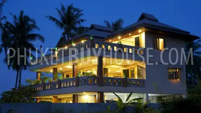 RAW3176: Bali style pool Villa in natural setting with Great views. Fotoğraf #9