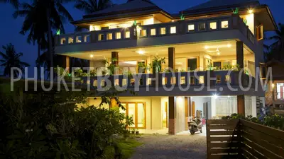 RAW3176: Bali style pool Villa in natural setting with Great views. Fotoğraf #10