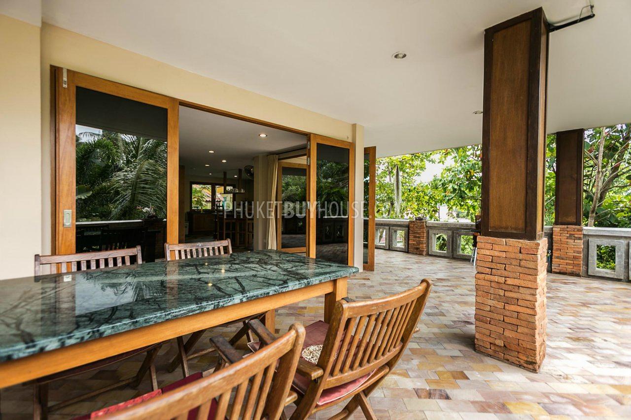 RAW3176: Bali style pool Villa in natural setting with Great views. Photo #21