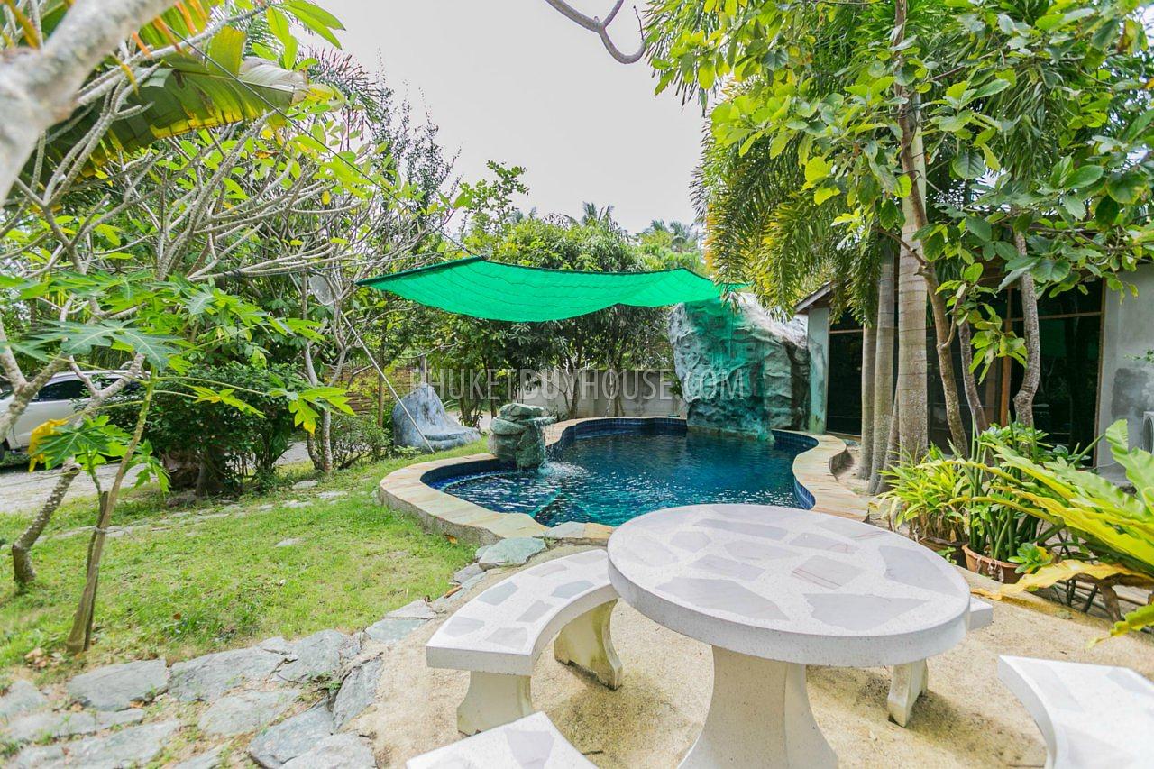 RAW3176: Bali style pool Villa in natural setting with Great views. Photo #39