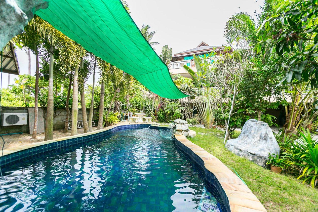 RAW3176: Bali style pool Villa in natural setting with Great views. Photo #41