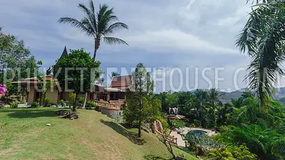 LAY17789: 4 bedrooms Villa with large Garden overlooking the beach. Photo #3