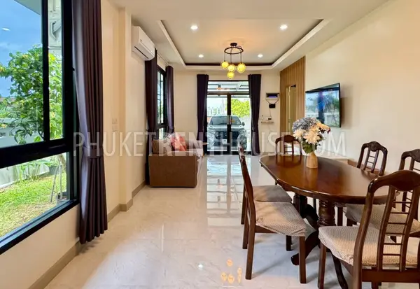 CHE23000: Cozy 3-Bedroom Home For Rent Near Laguna and Bang Tao Beach, Phuket. Photo #11