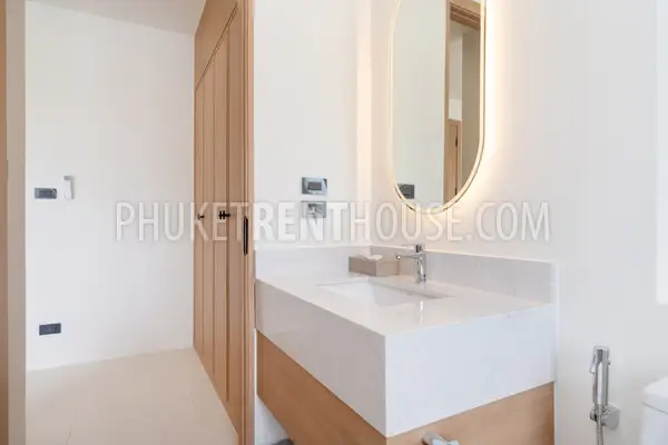 BAN23001: Tropical 4-Bedroom Pool Villa for Rent in a Quiet Residential Area of Bang Tao, Phuket. Photo #12