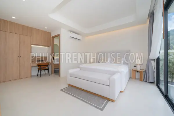 BAN23001: Tropical 4-Bedroom Pool Villa for Rent in a Quiet Residential Area of Bang Tao, Phuket. Photo #15