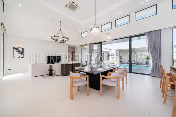 BAN23001: Tropical 4-Bedroom Pool Villa for Rent in a Quiet Residential Area of Bang Tao, Phuket. Photo #51