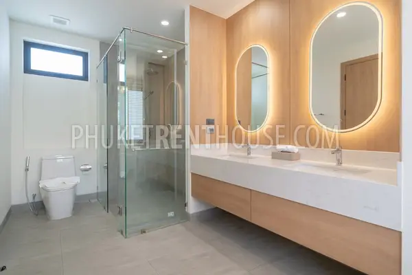 BAN23001: Tropical 4-Bedroom Pool Villa for Rent in a Quiet Residential Area of Bang Tao, Phuket. Photo #49