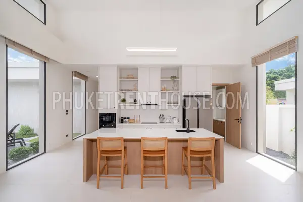 BAN23001: Tropical 4-Bedroom Pool Villa for Rent in a Quiet Residential Area of Bang Tao, Phuket. Photo #45