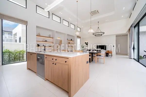BAN23001: Tropical 4-Bedroom Pool Villa for Rent in a Quiet Residential Area of Bang Tao, Phuket. Photo #69