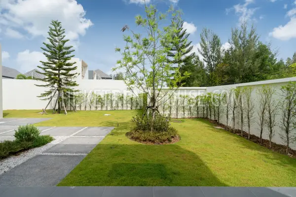 BAN23001: Tropical 4-Bedroom Pool Villa for Rent in a Quiet Residential Area of Bang Tao, Phuket. Photo #75