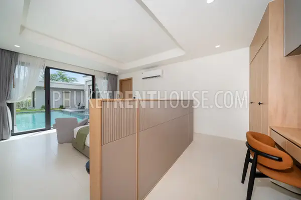 BAN23001: Tropical 4-Bedroom Pool Villa for Rent in a Quiet Residential Area of Bang Tao, Phuket. Photo #30