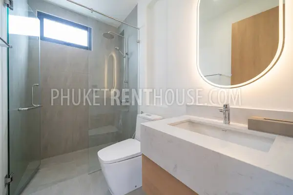 BAN23001: Tropical 4-Bedroom Pool Villa for Rent in a Quiet Residential Area of Bang Tao, Phuket. Photo #38