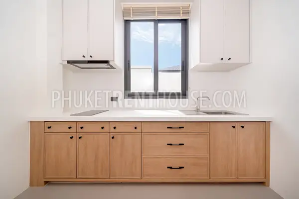 BAN23001: Tropical 4-Bedroom Pool Villa for Rent in a Quiet Residential Area of Bang Tao, Phuket. Photo #47