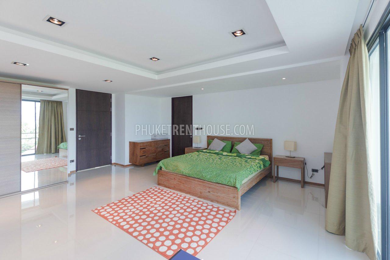 RAW17938: 3 stories  3 bedroom villa with a stunning roof top in Rawai. Photo #23