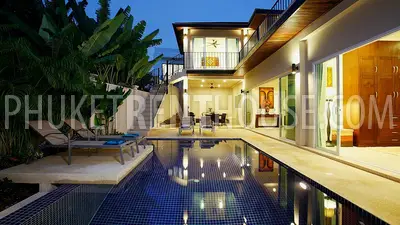 NAI17943: Luxury 5-Bedroom Villa with Private Pool Next Door to Nai Harn Beach. Photo #10