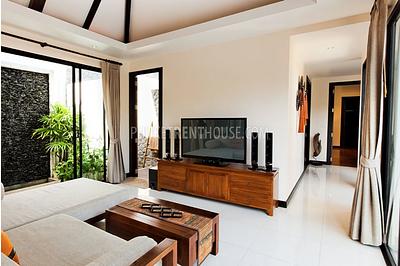 RAW17960: 3 Bedroom Balinese Luxury Style in Rawai. Photo #4