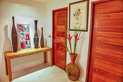 SUR17979: Villa with Exclusive Design in Surin. Photo #6