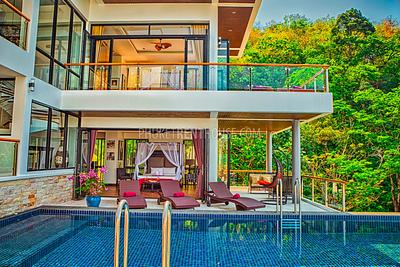 SUR17979: Villa with Exclusive Design in Surin. Photo #18