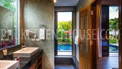 NAI18620: Luxury 3 Bedroom Villa close to Nai Harn Beach. Photo #10