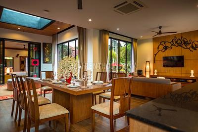 NAI18620: Luxury 3 Bedroom Villa close to Nai Harn Beach. Photo #20